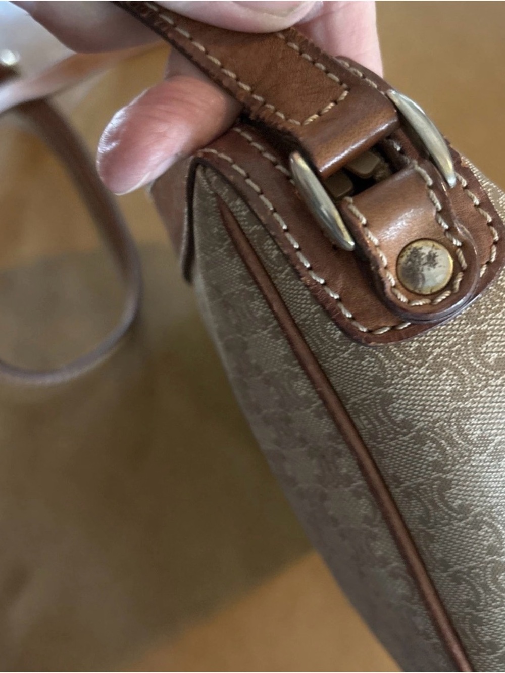Small VTG Celine Triomphe Pattern Crossbody/shoulder PVC & Leather Luxury Bag - Picture 6 of 16